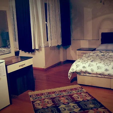 Ξενοδοχείο Modern *