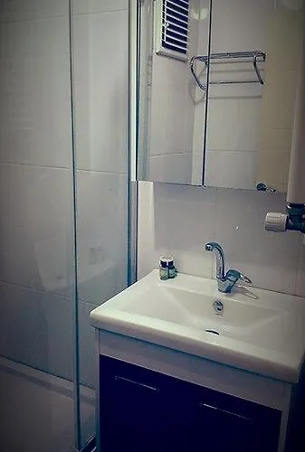 Modern מלון איסטמבול