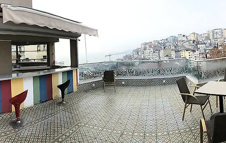 Modern Apartment